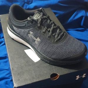 Womens Under Armour Charged Escape 3 9.5